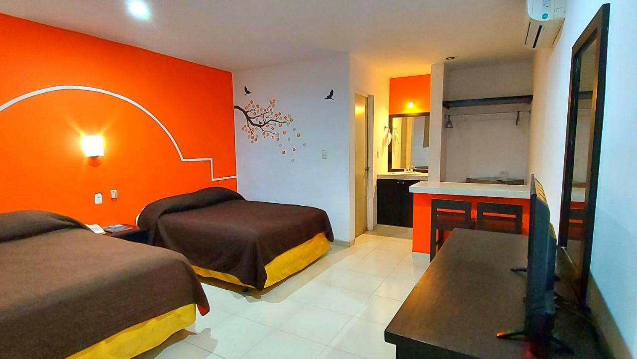 Hotel El Marques Mérida Buitenkant foto
