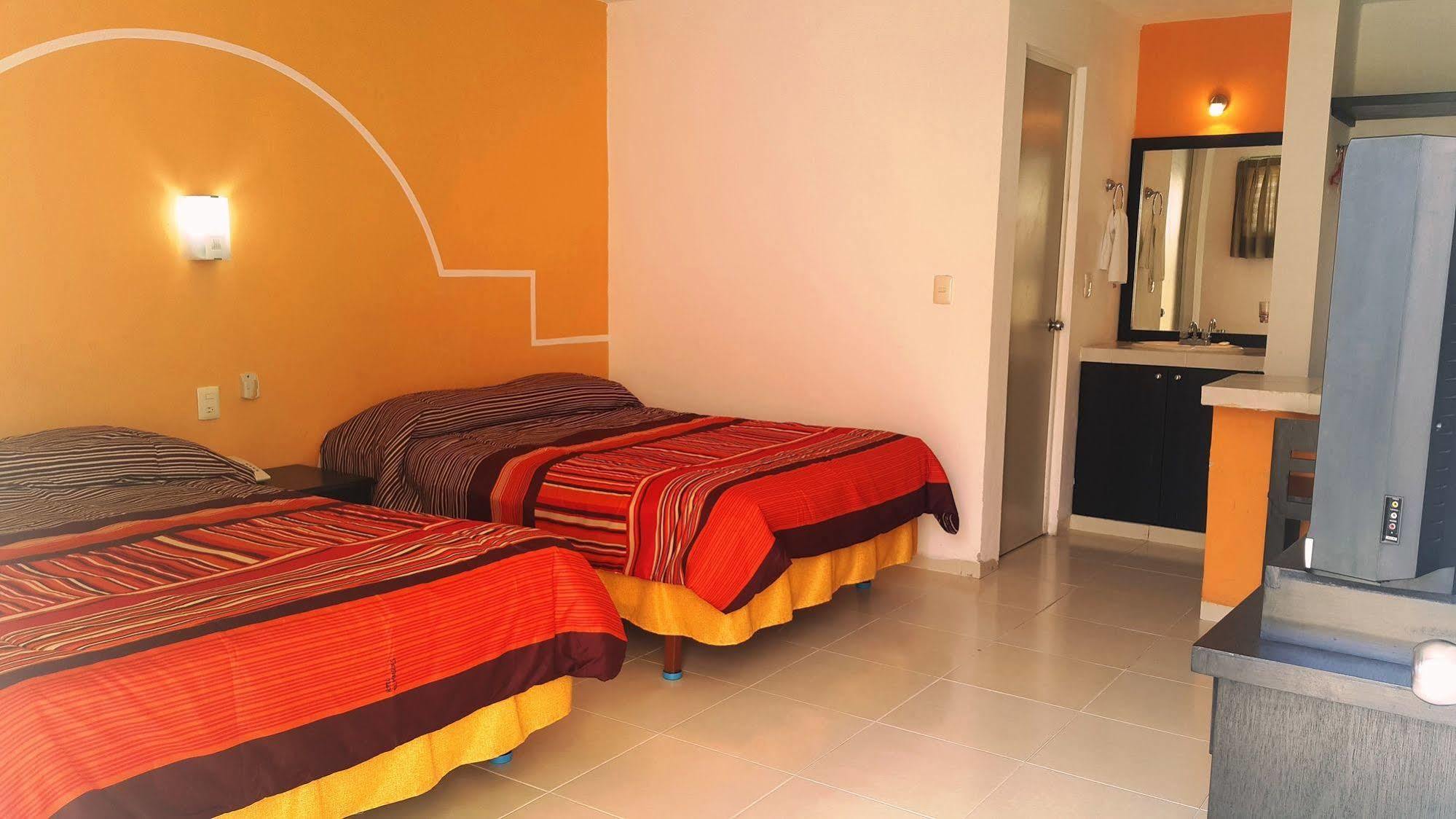 Hotel El Marques Mérida Buitenkant foto